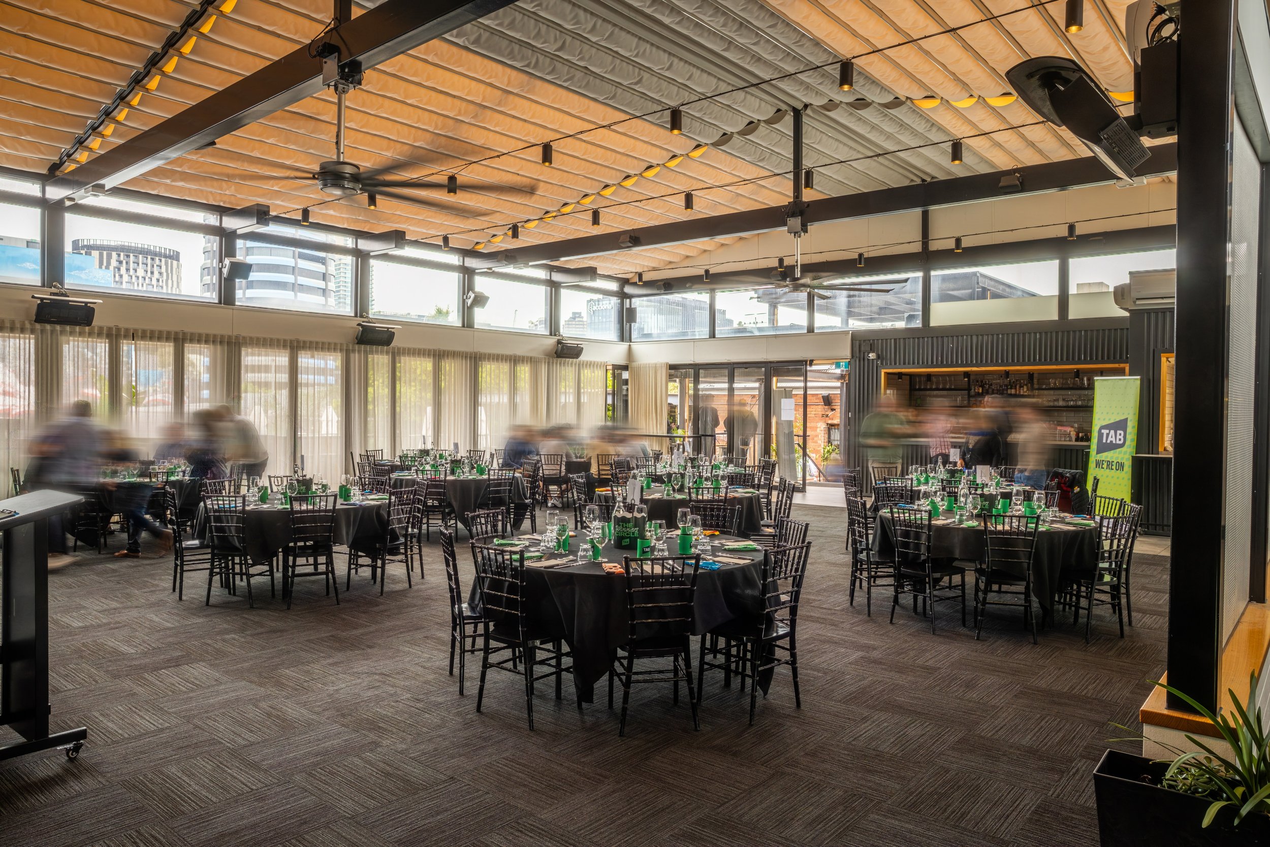 Hosting a winter celebration?&nbsp;Do it with us at&nbsp;Bells&nbsp;Hotel.

From&nbsp;intimate dinners&nbsp;and&nbsp;corporate events&nbsp;to&nbsp;cocktail parties&nbsp;and&nbsp;milestone celebrations, our&nbsp;character-filled spaces across multiple