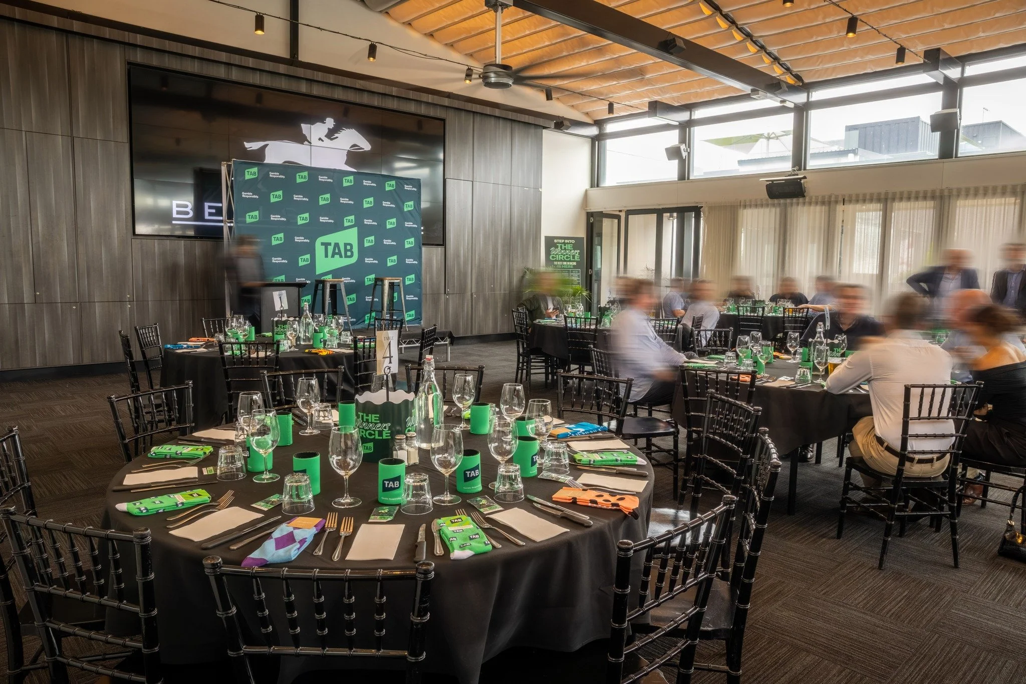 Planning a winter business function? Swap your boring boardroom for Bells Hotel.

Whether you're hosting a team lunch, client dinner or strategy day, our versatile spaces provide a flexible setting for every kind of business gathering.

From intimate