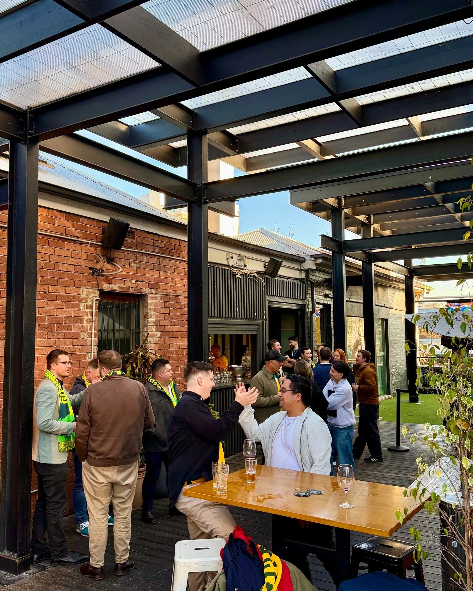 Spring has sprung, and our Rooftop is calling. Grab a drink and head upstairs for blue skies and sunshine, plus Happy Hour from 3-6pm.

And because it&rsquo;s Tuesday, $25 burgers - with a beer, wine or soft drink included - are available all day and