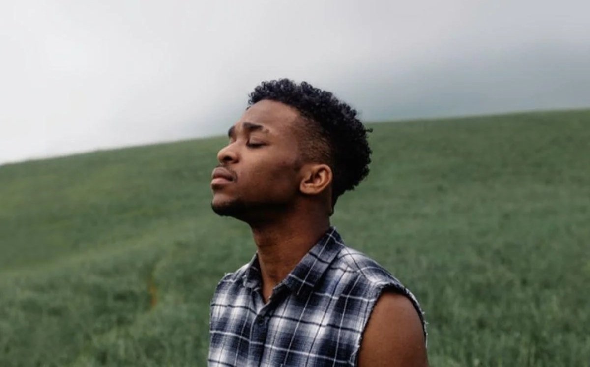 Patriarchy and the Psyche: A Decolonized Holistic Mental Health Guide to Liberating Masculinity