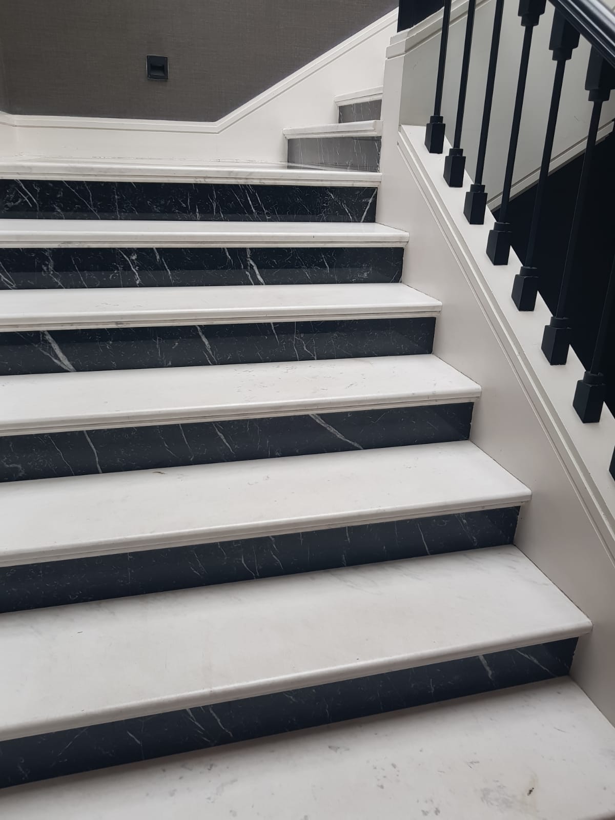 Staircase design and fitting