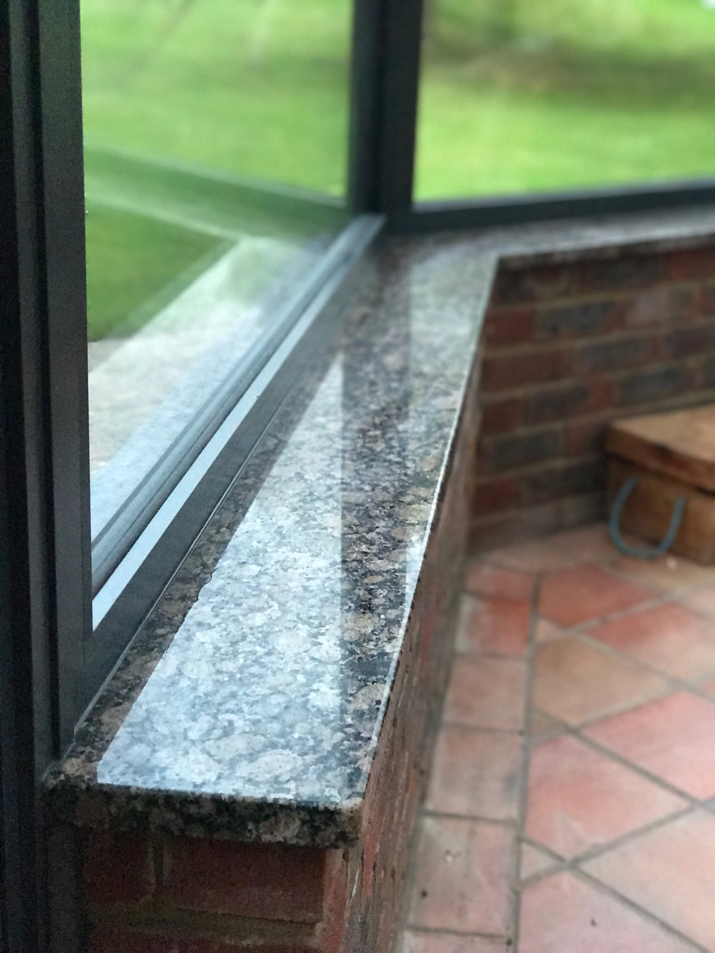 WINDOW CILL INSTALLATION