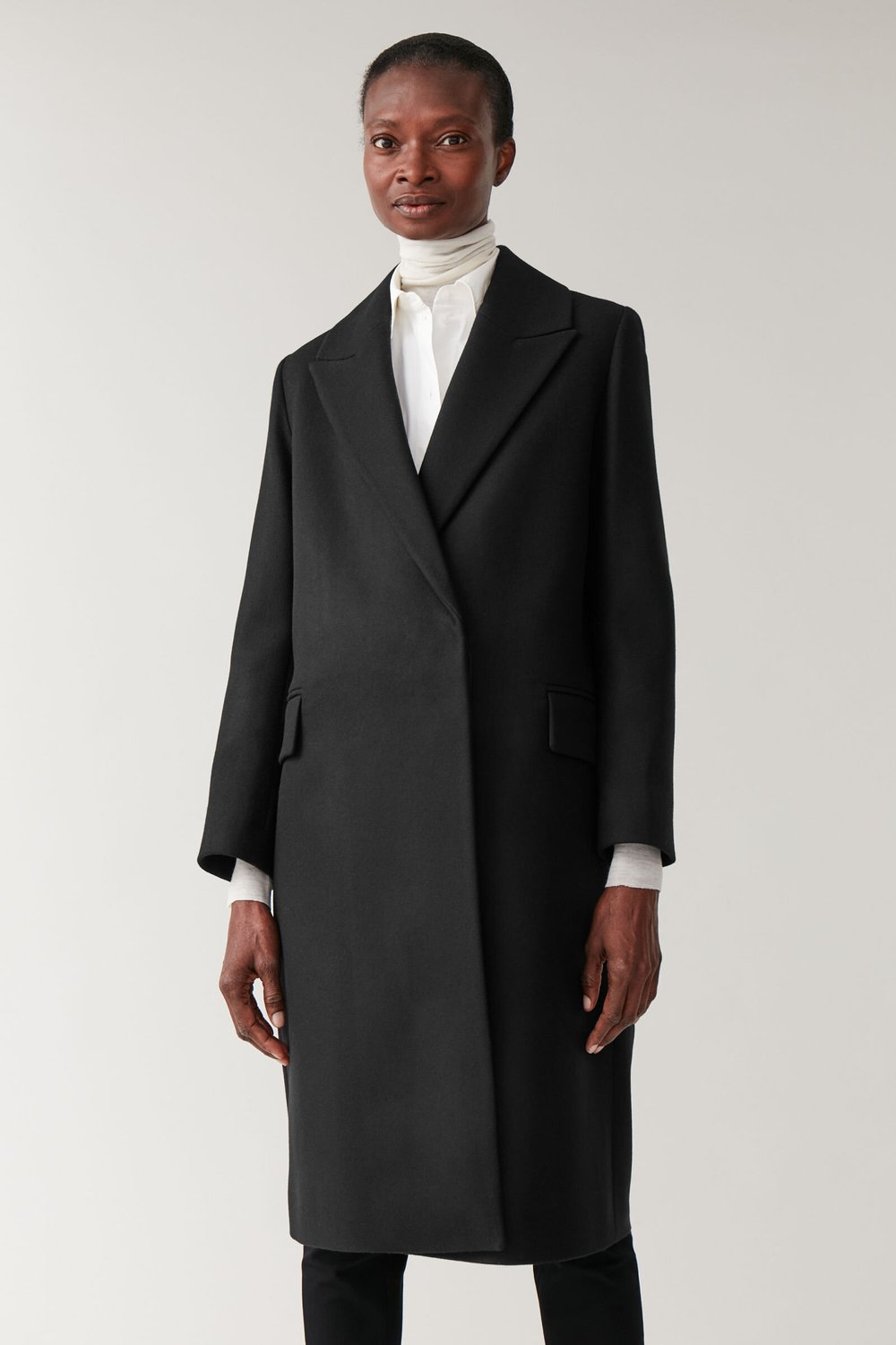 COS CLASSIC LONG WOOL COAT 2.jpeg