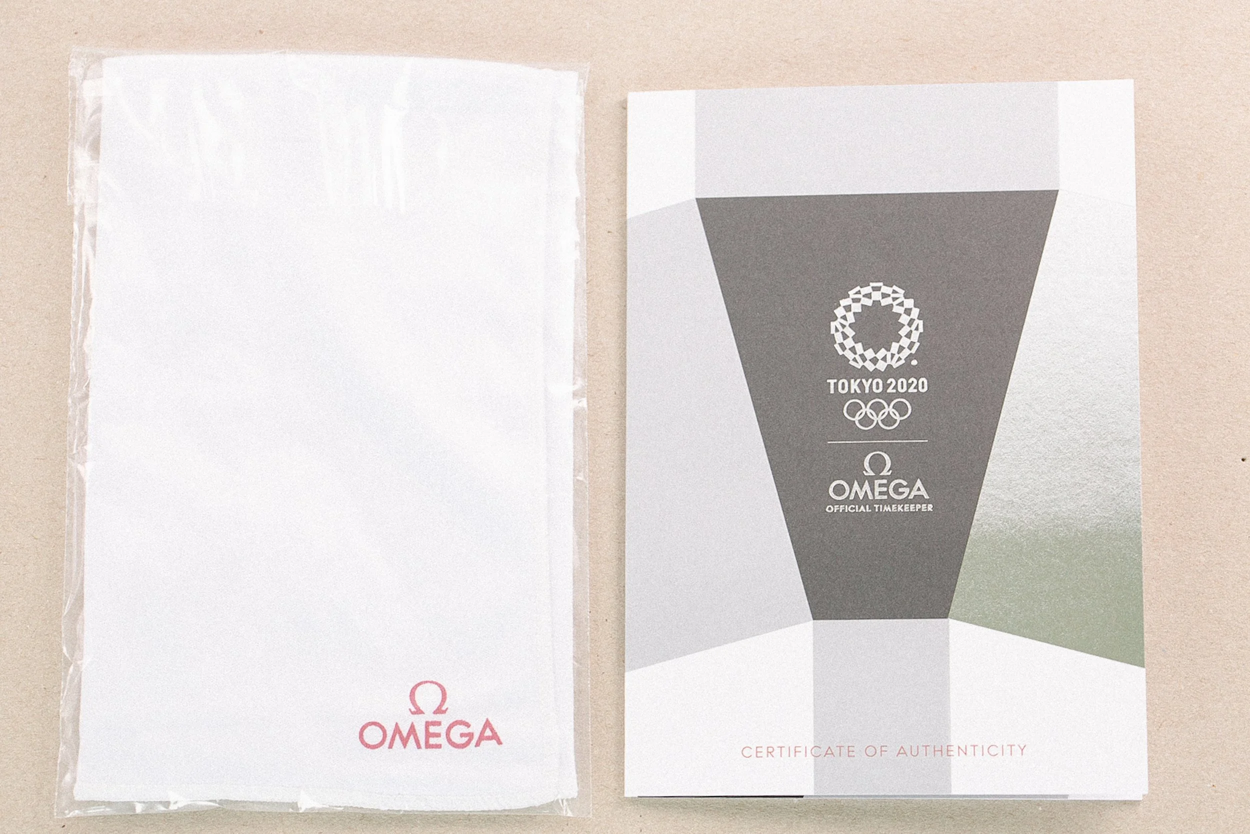 Omega_Speedmaster_Panda_Tokyo_Olympics_Limited_Edition_New_Sealed_16.jpg