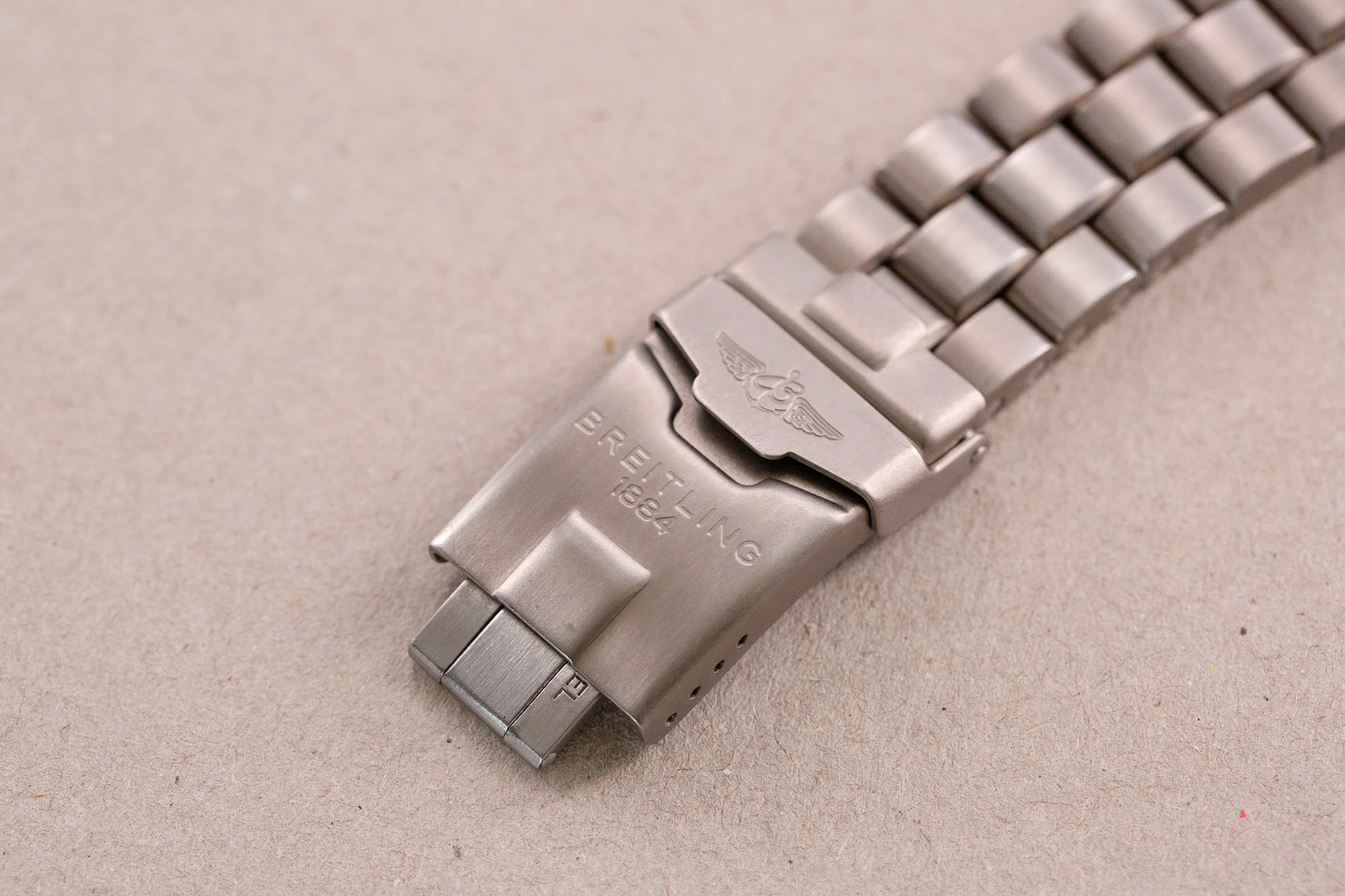 Breitling_Aerospace_Typhoon_RAF_Limited_Edition_Titanium_1990s_18-2.jpg