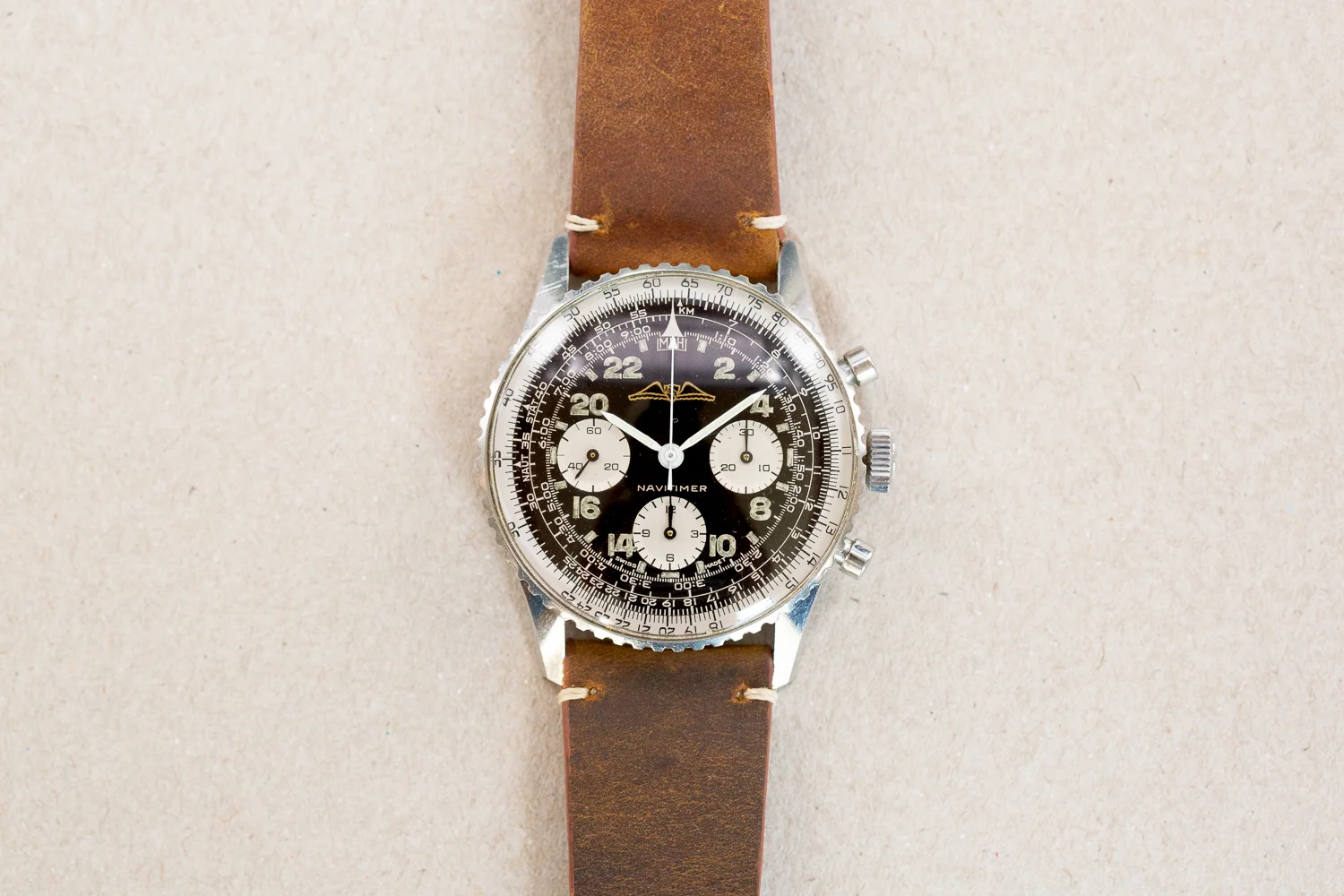 Breitling_Navitimer_AOPA_Gold_Logo_24_Hour_1965_1.jpg