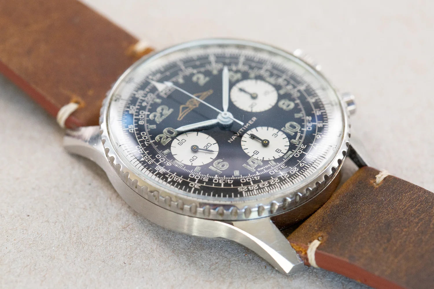 Breitling_Navitimer_AOPA_Gold_Logo_24_Hour_1965_4.jpg