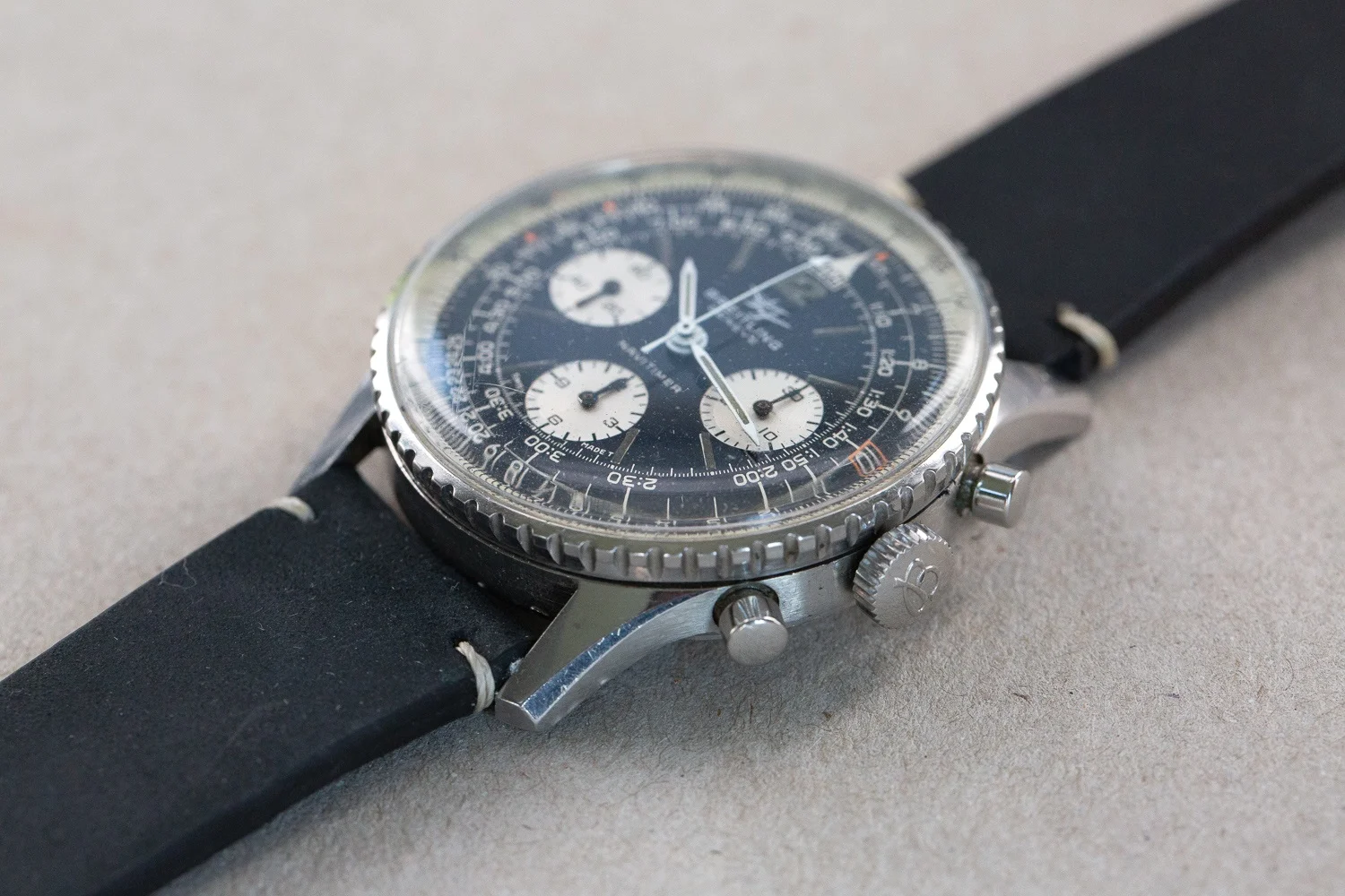 Breitling_806_Navitimer_Red_Box_10_1968_4.jpg