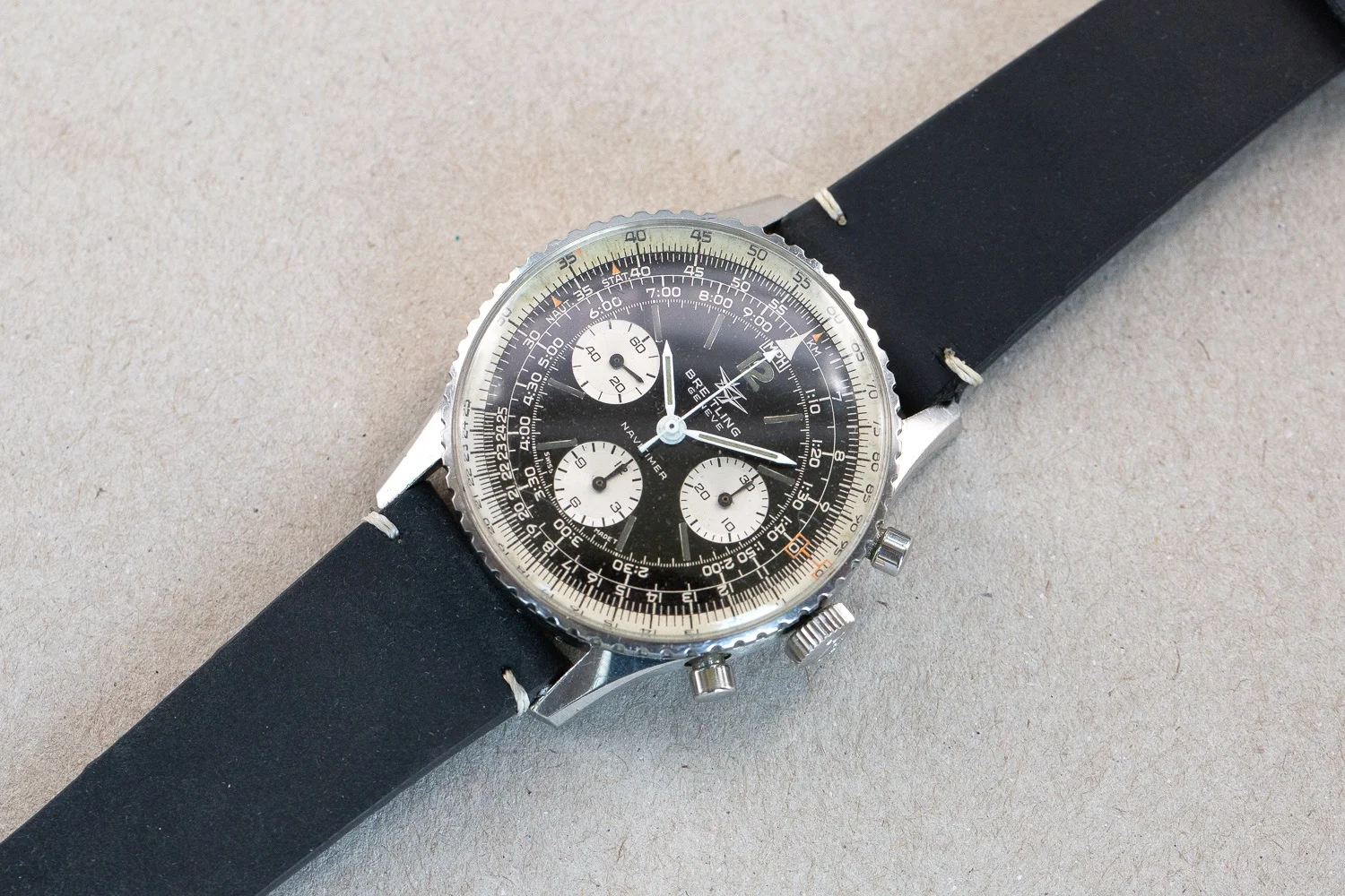 Breitling_806_Navitimer_Red_Box_10_1968_15.jpg