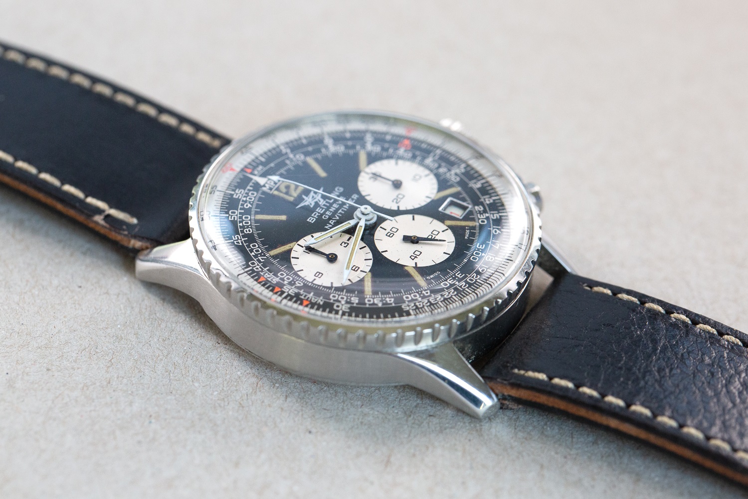 Breitling_7806_Navitimer_Tropical_Haze_1973_6.jpg