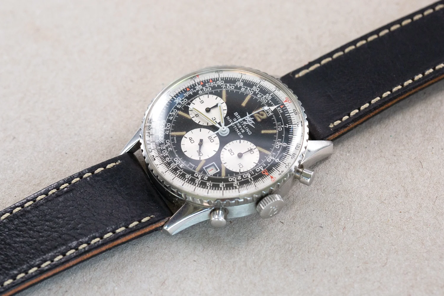 Breitling_7806_Navitimer_Tropical_Haze_1973_14.jpg