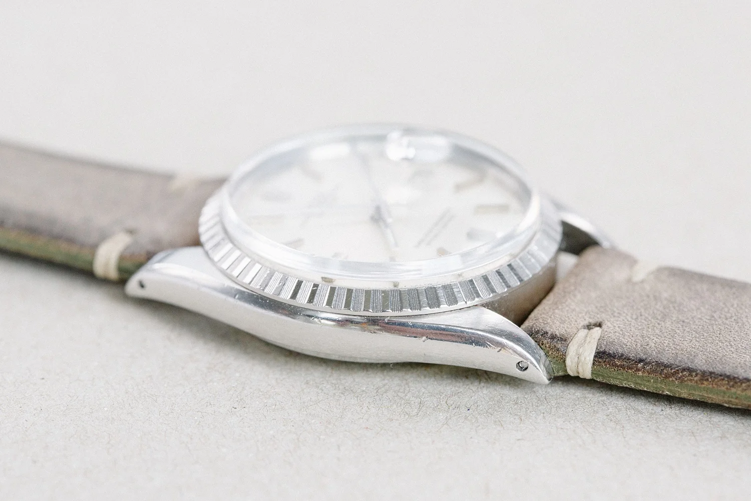 Rolex_1603_Datejust_Silver_Taupe_Strap_1973_7.jpg