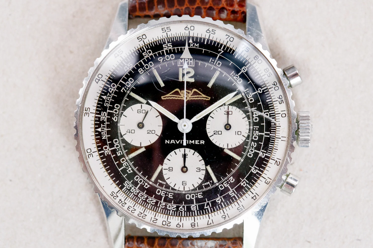 Breitling_806_Navitimer_AOPA_Gold_Printed_6465_2.jpg