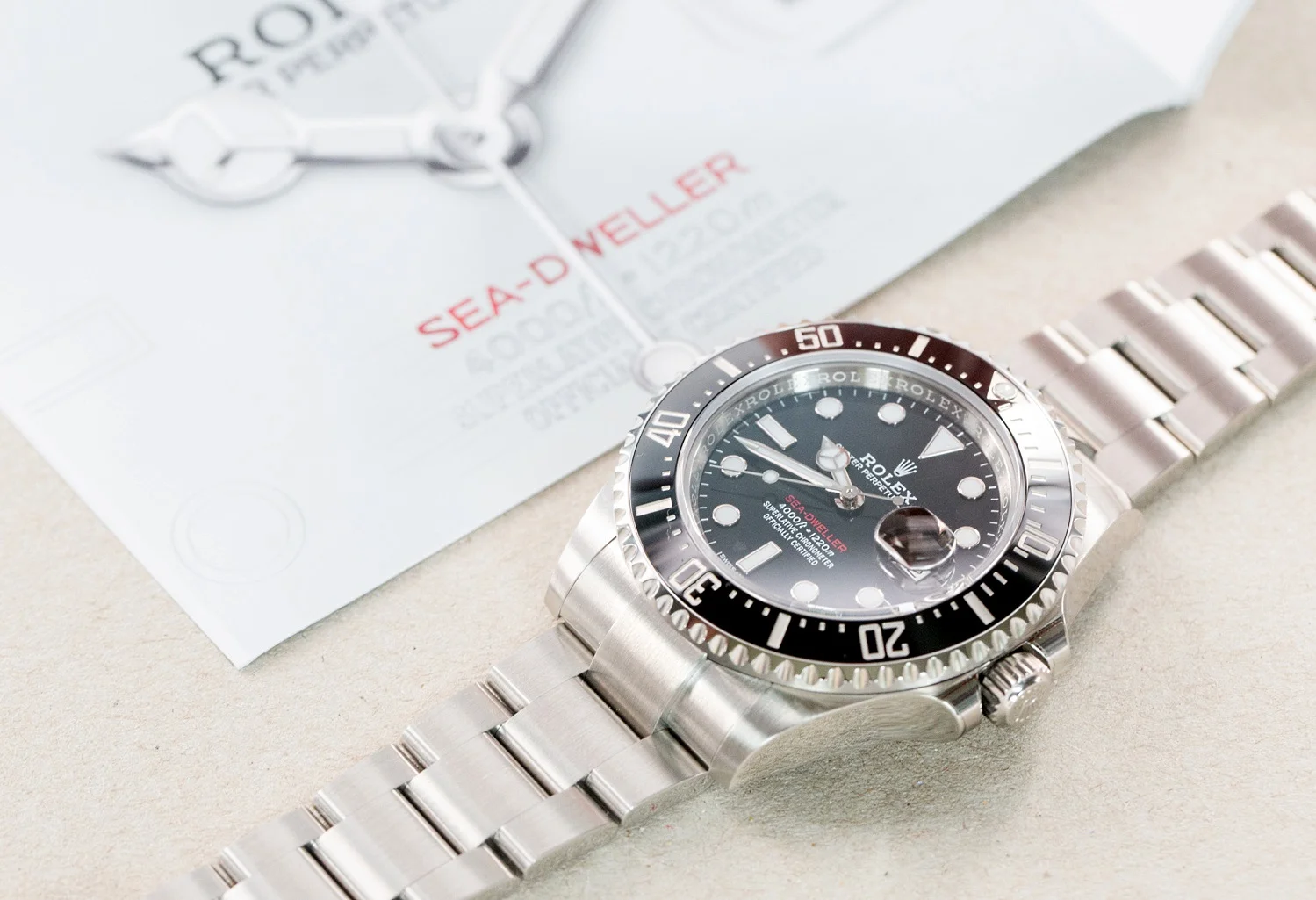 Rolex_126600_Sea-dweller_Red_Box_Papers_2018_19.jpg