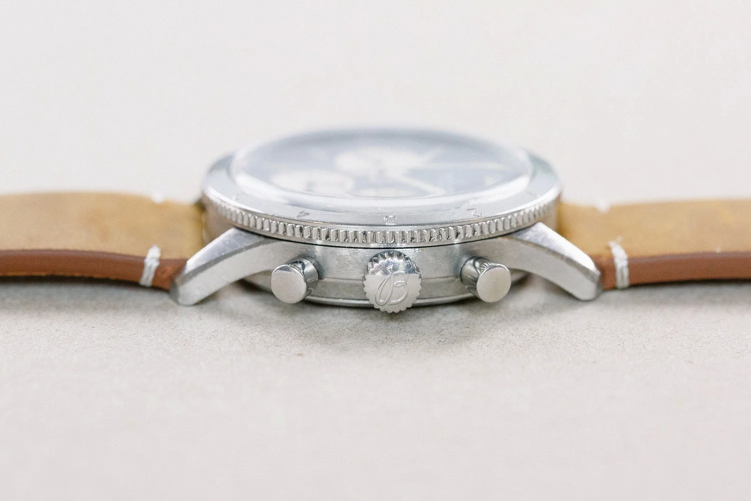 Breitling_AVI_765_Transitional_1964_5.jpg