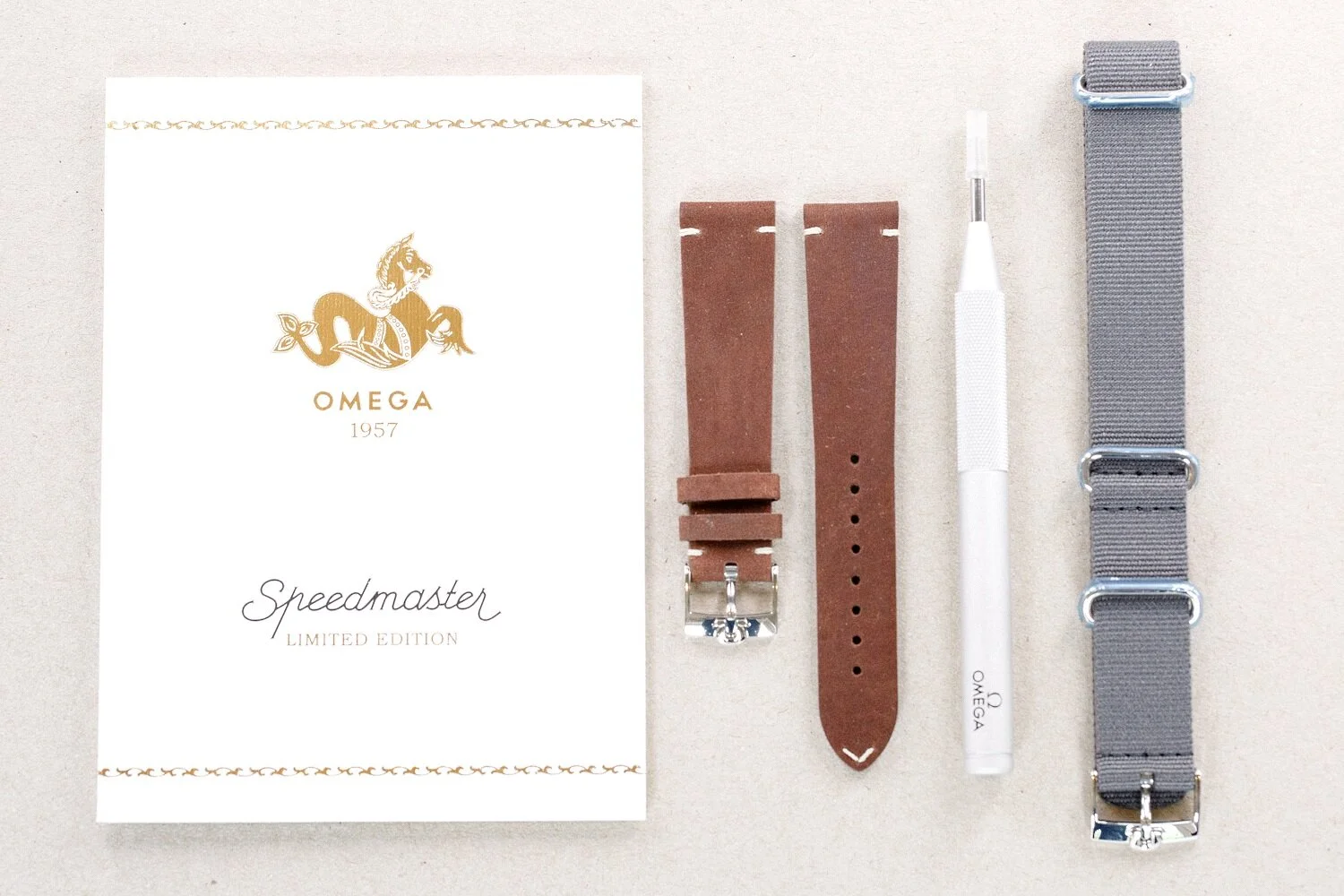 Omega_1957_Speedmaster_60th_Ltd_Edtion_12.jpg
