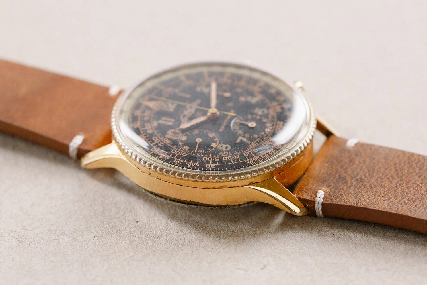 Breitling_UTI_Navitimer_806_Gold_Plated_5.jpg