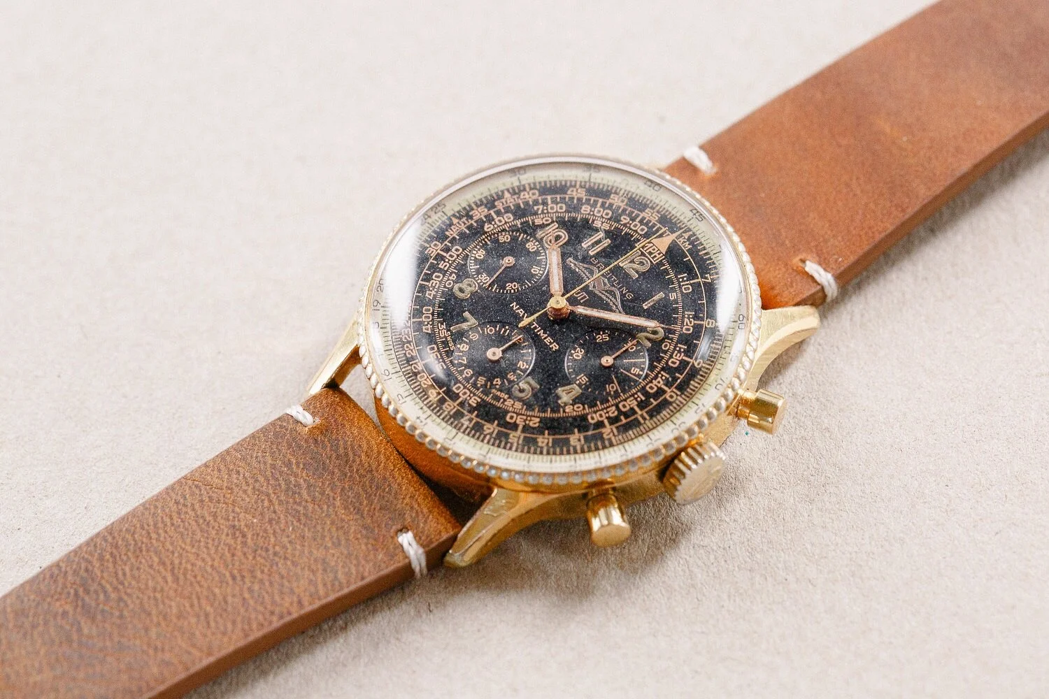 Breitling_UTI_Navitimer_806_Gold_Plated_15.jpg