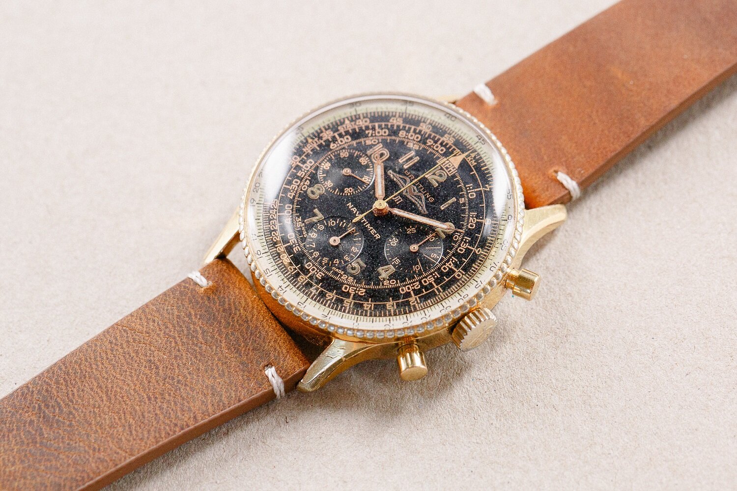 Breitling_UTI_Navitimer_806_Gold_Plated_16.jpg