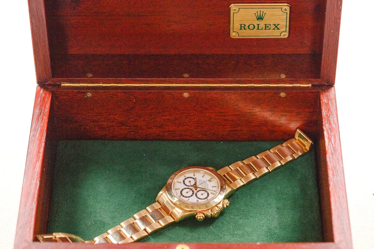 Rolex_18ct_Gold_Cosmograph_Daytona_16528_Zenith_White_18.jpg