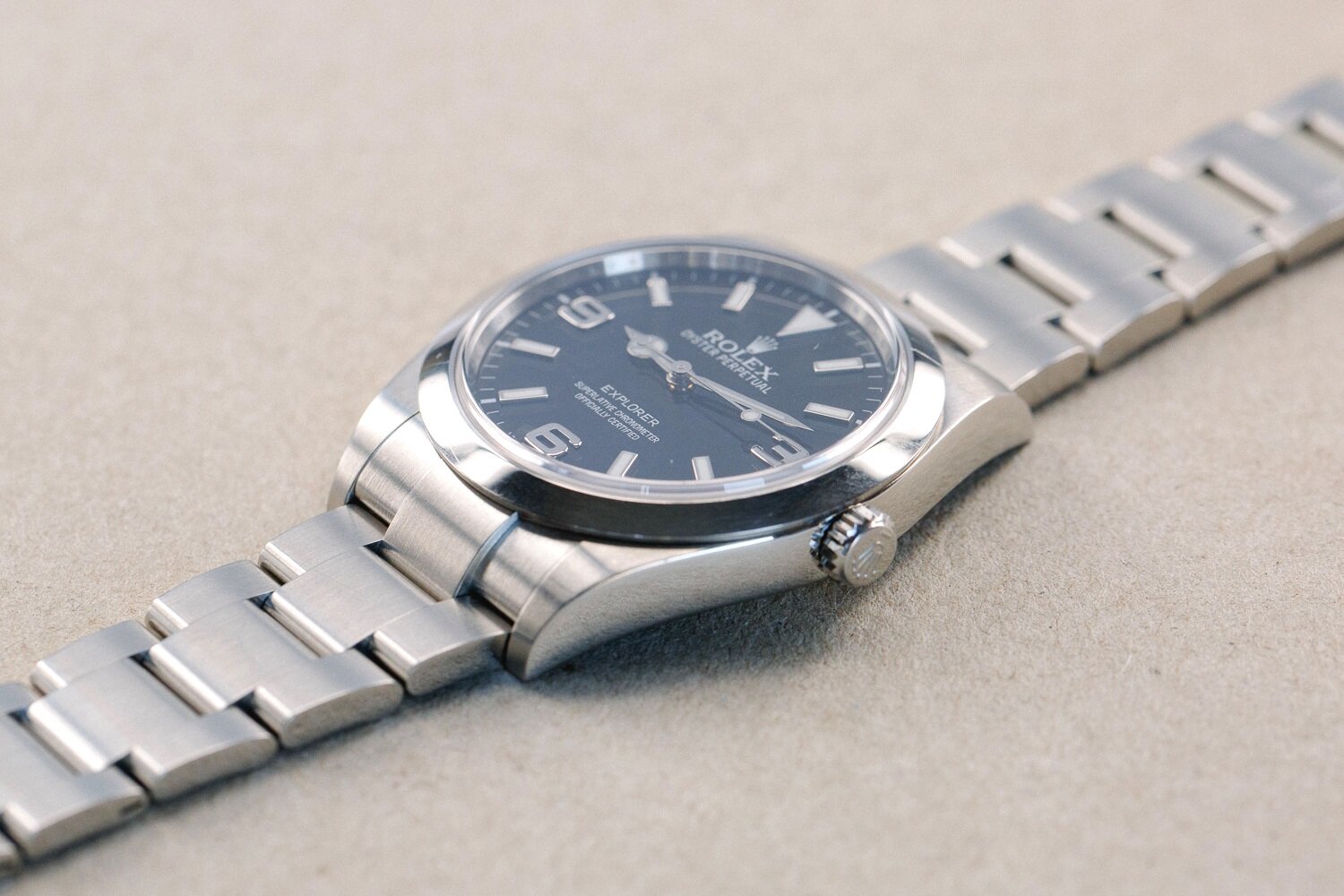 Rolex_Explorer_1_214270_Box _Papers_2015_4.jpg