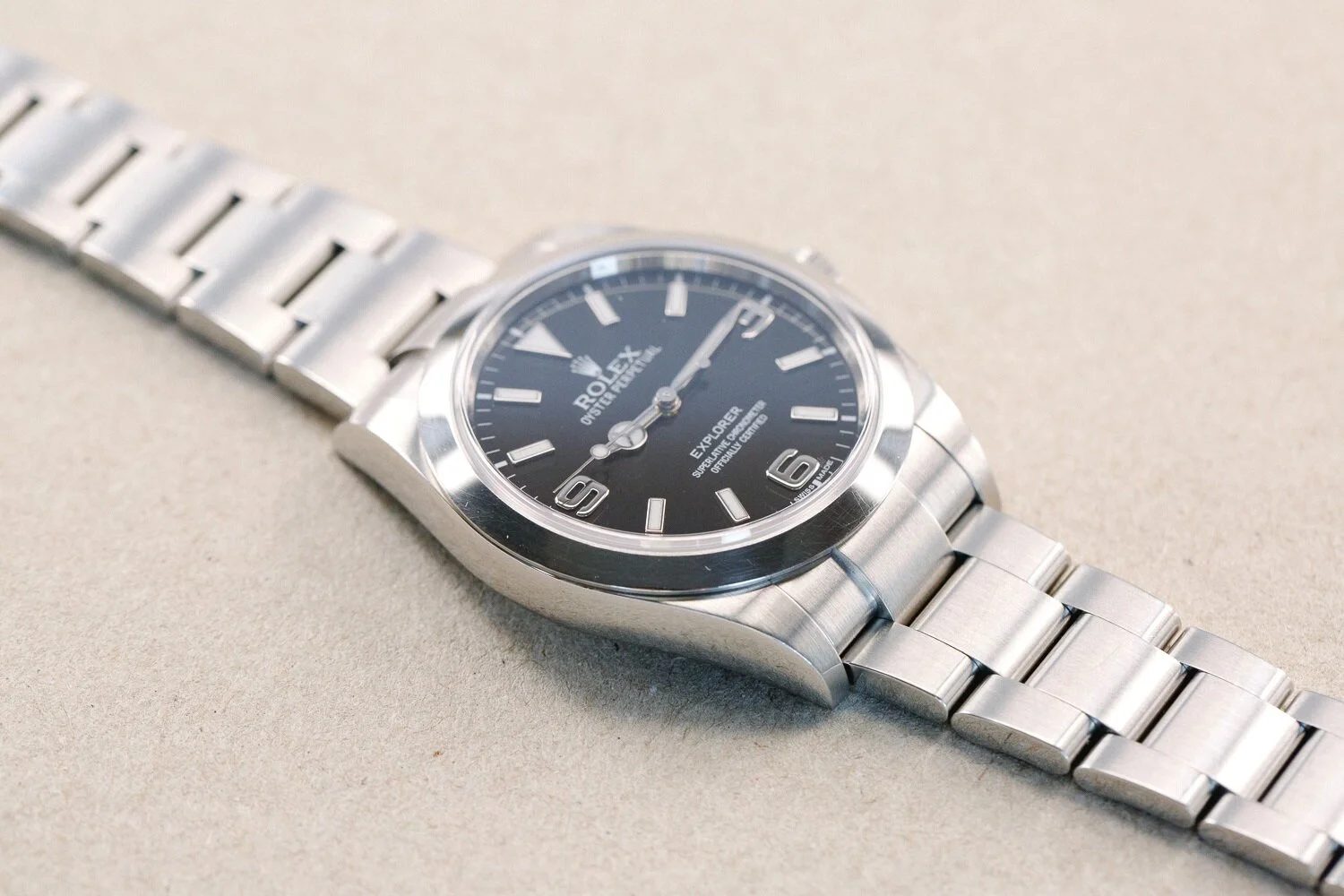 Rolex_Explorer_1_214270_Box _Papers_2015_7.jpg