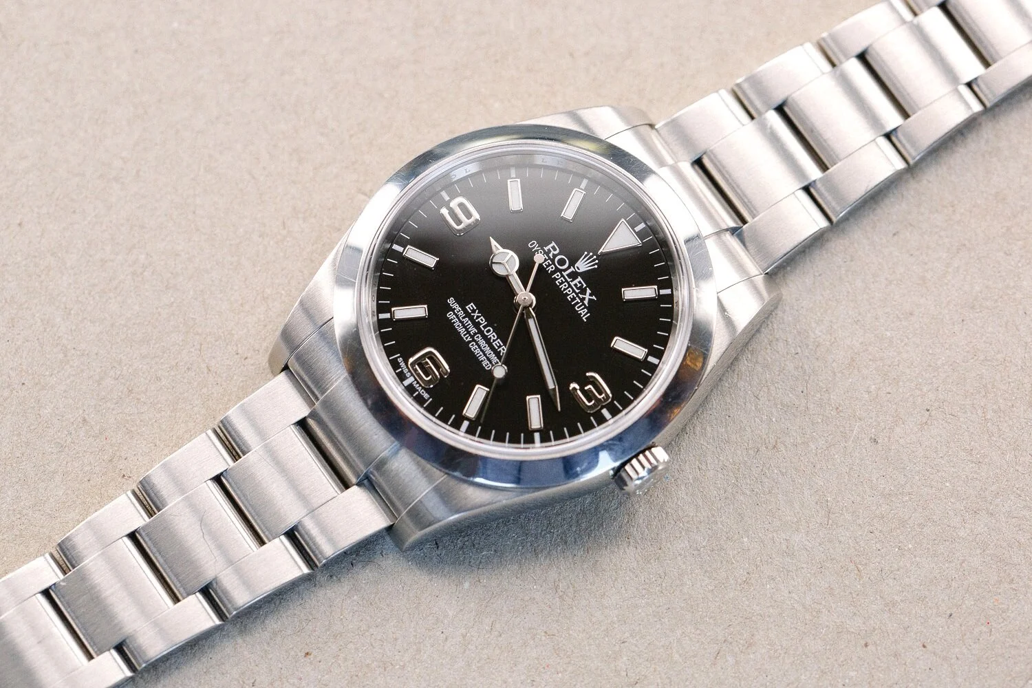 Rolex_Explorer_1_214270_Box _Papers_2015_13.jpg