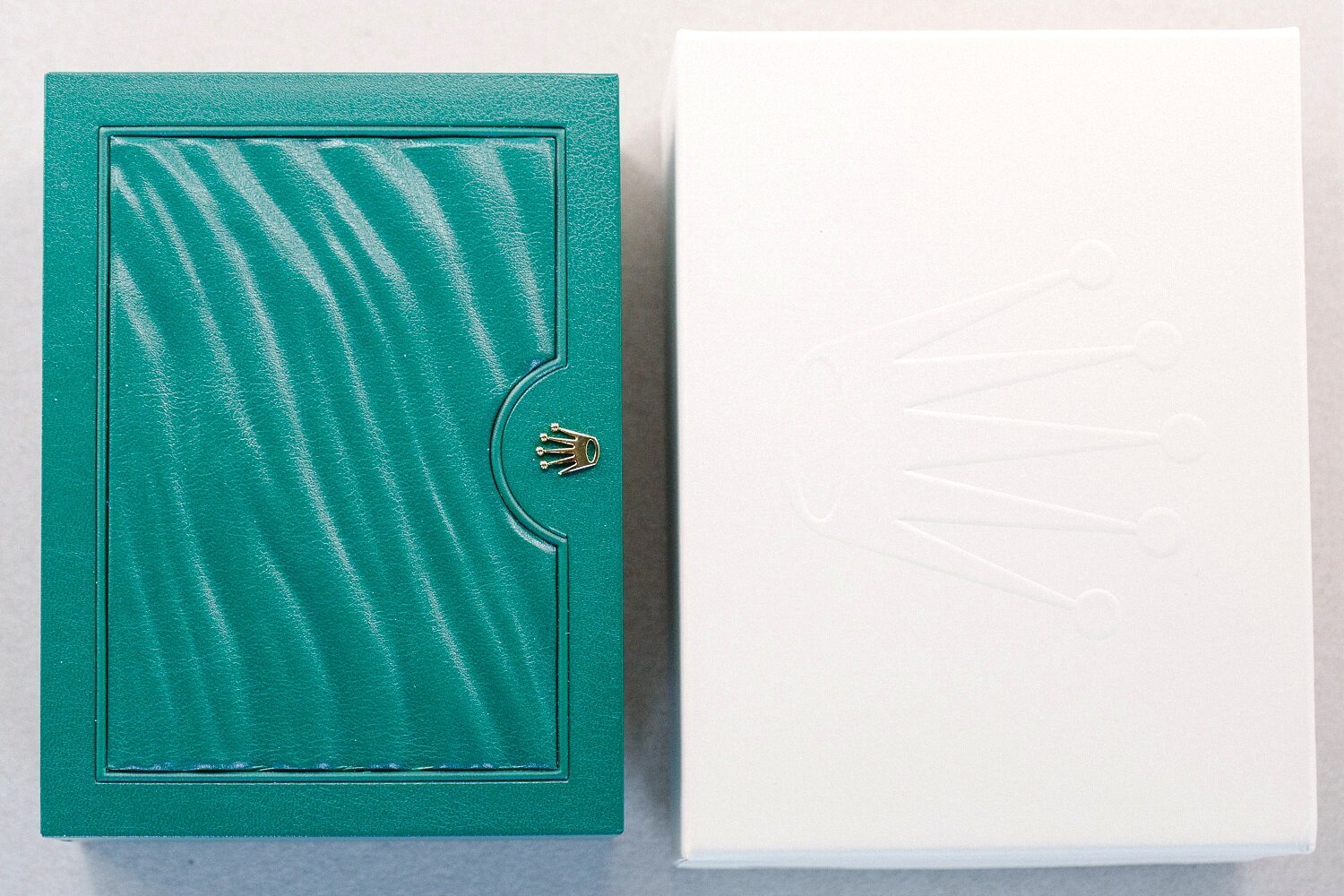 Rolex_Explorer_1_214270_Box _Papers_2015_16.jpg