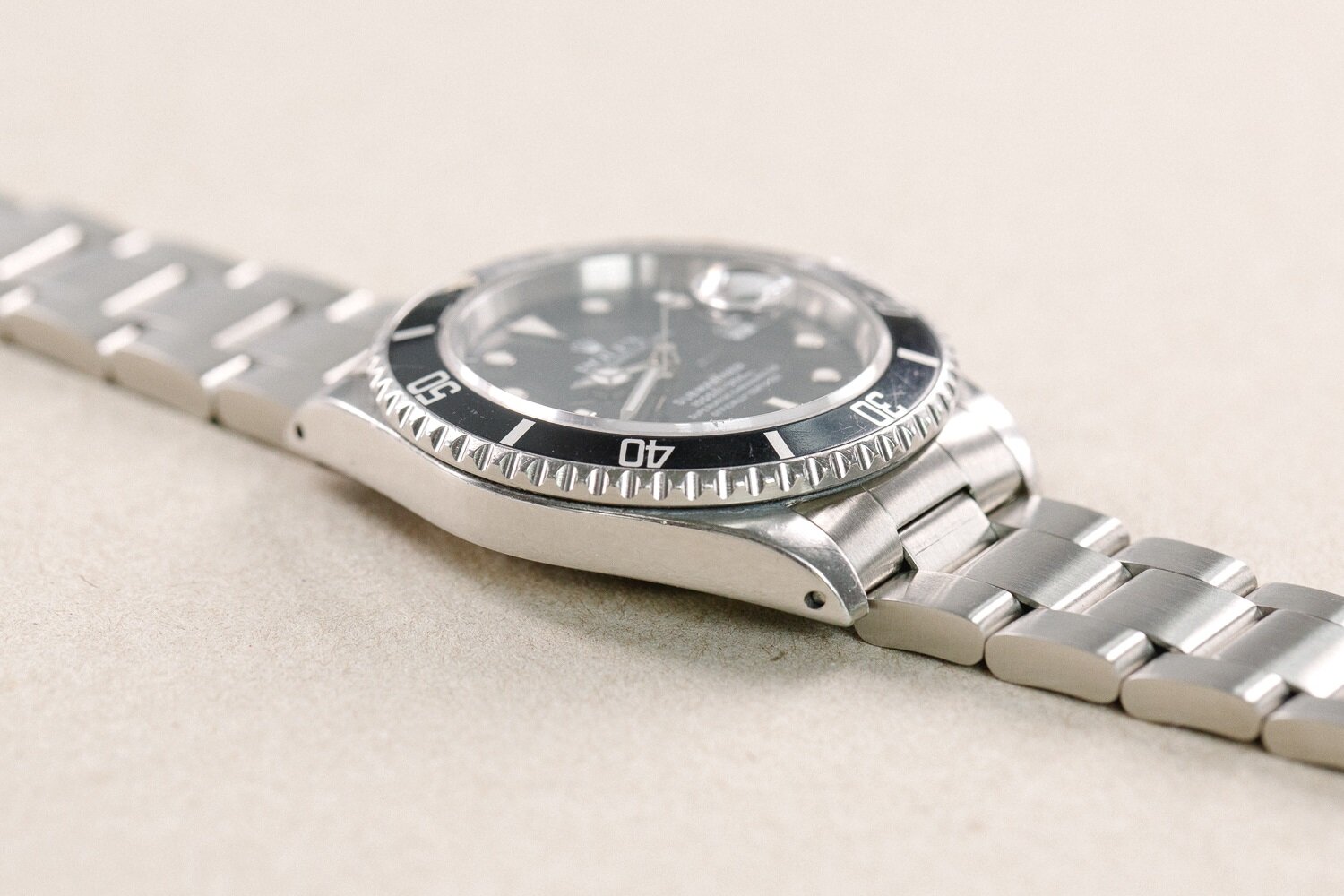 Rolex_16610_Submariner_Date_1989_L_Serial_4.jpg