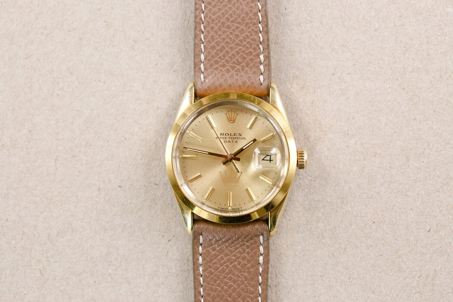 Rolex_Date_15505_Gold_Capped_Hallmark_Cards_Logo_dial_1.jpg