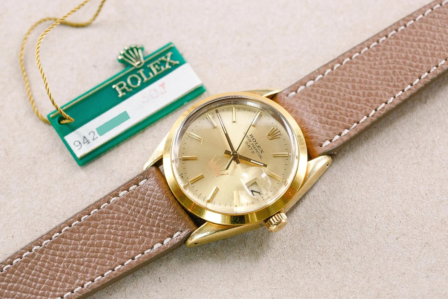 Rolex_Date_15505_Gold_Capped_Hallmark_Cards_Logo_dial_16.jpg