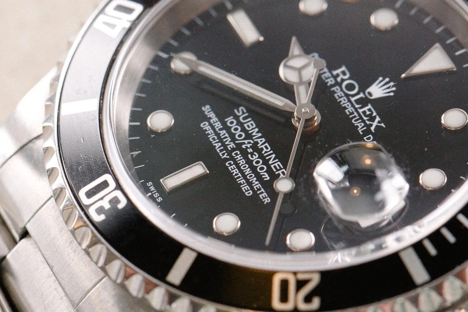 Rolex_16610_Submariner_Date_Swiss_Only_1999_Papers_7.jpg