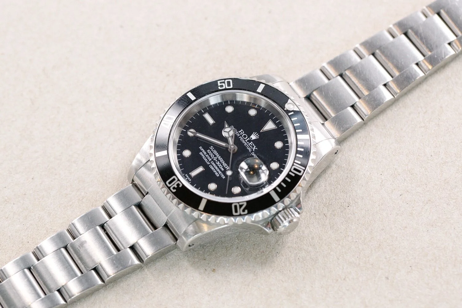 Rolex_16610_Submariner_Date_Swiss_Only_1999_Papers_13.jpg