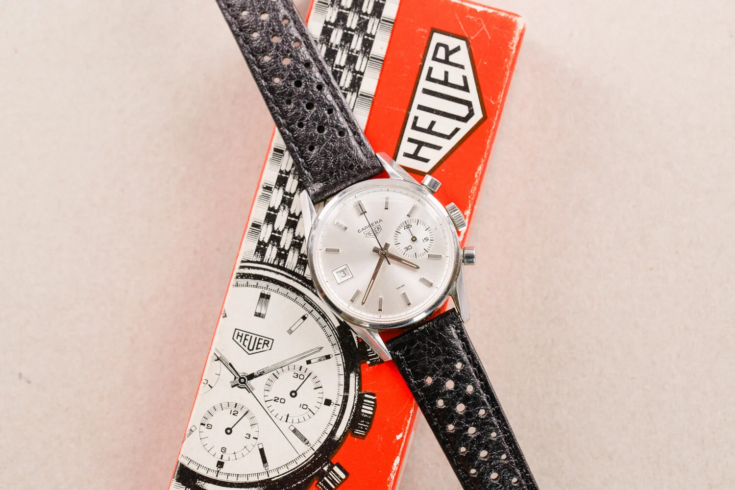 Heuer_3147s_Carrera_Dato_45_Silver_17.jpg
