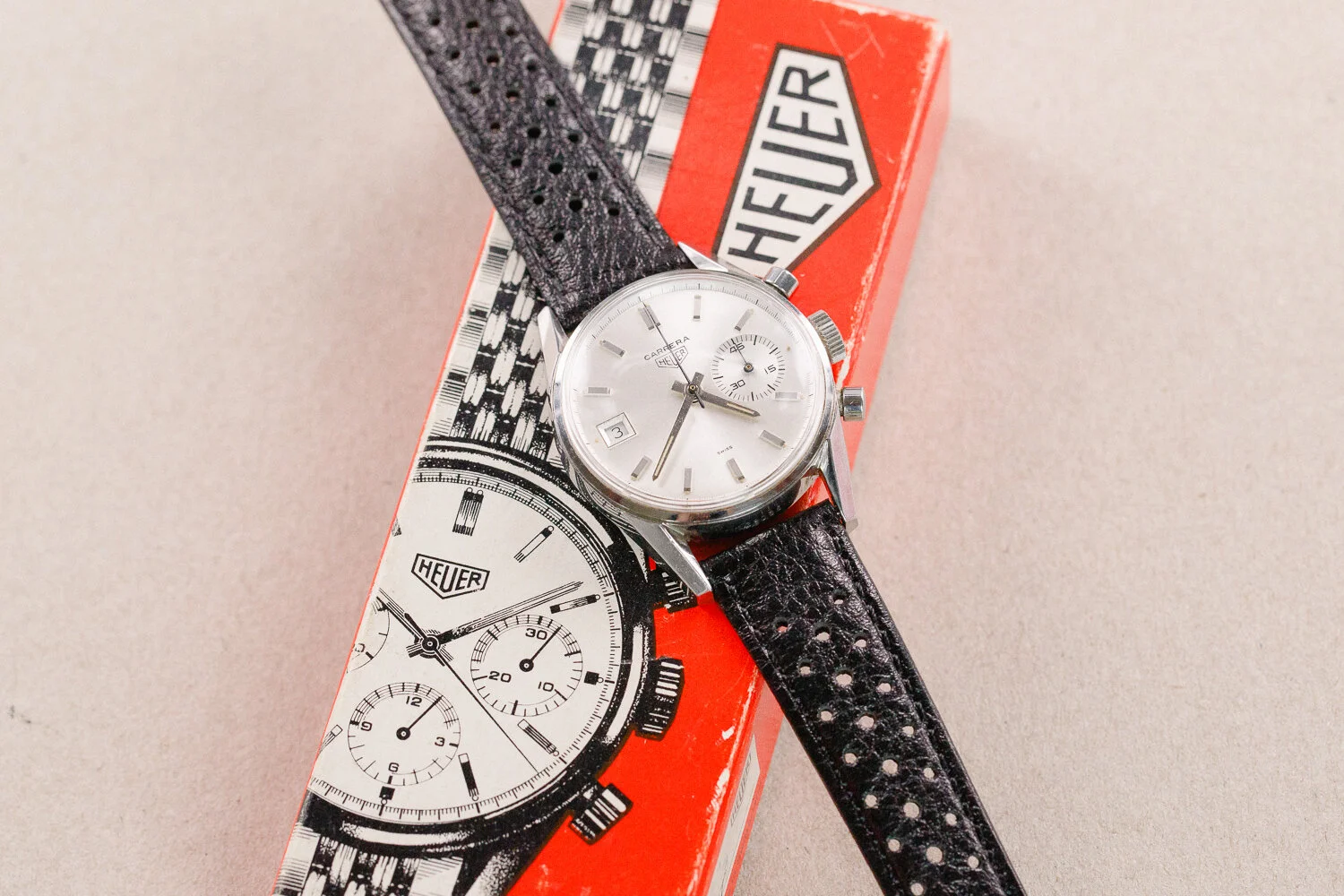 Heuer_3147s_Carrera_Dato_45_Silver_18.jpg