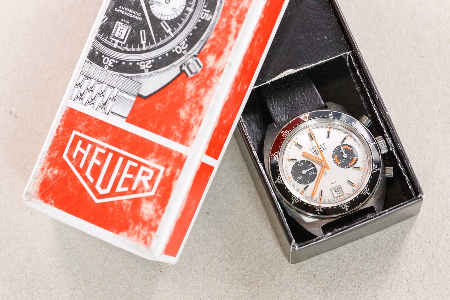 Heuer_Autavia_73463_Silver_Orange_MH_16.jpg