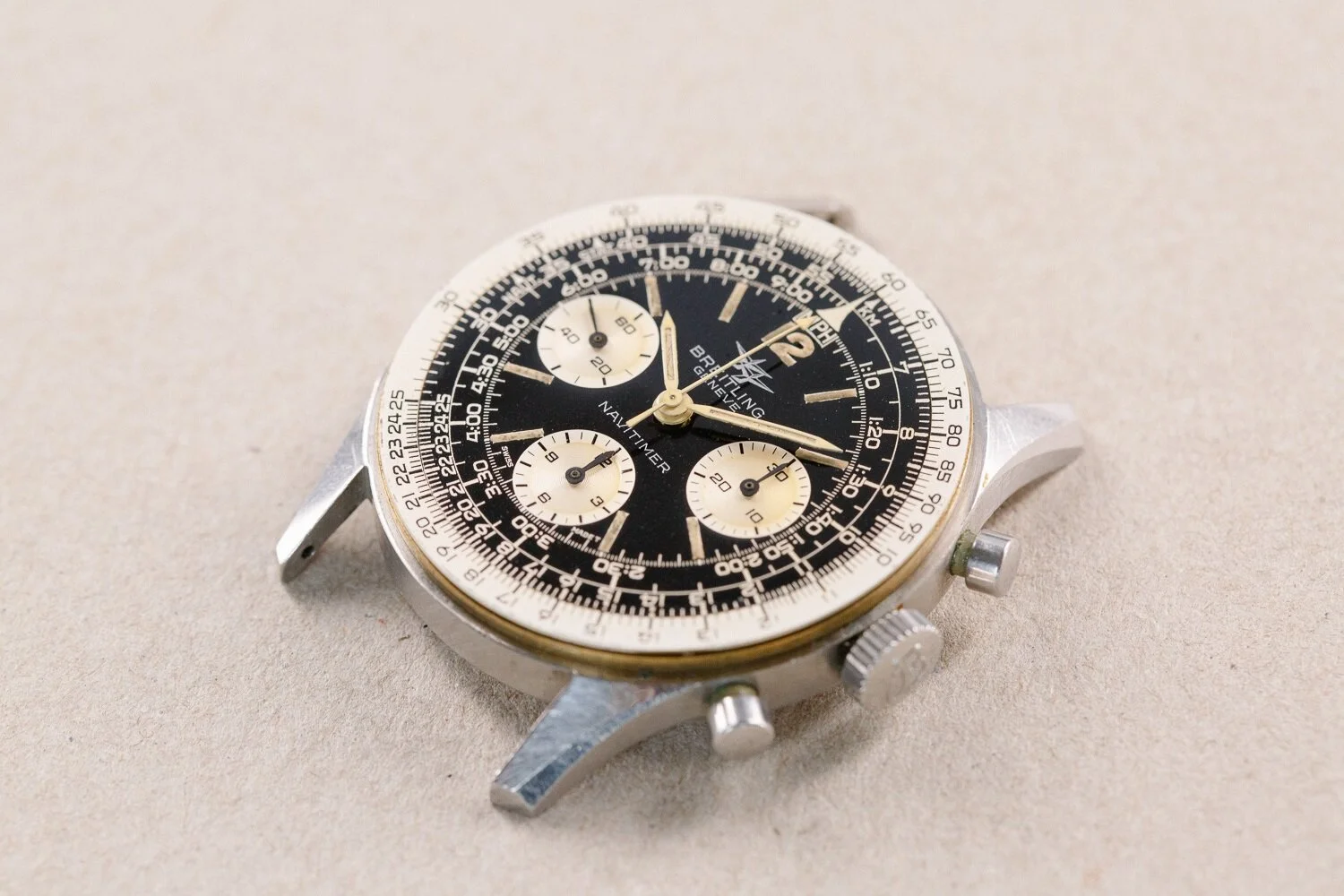 Breitling_806_Navitimer_Small_Eye_1966_Cream_Patina_30.jpg