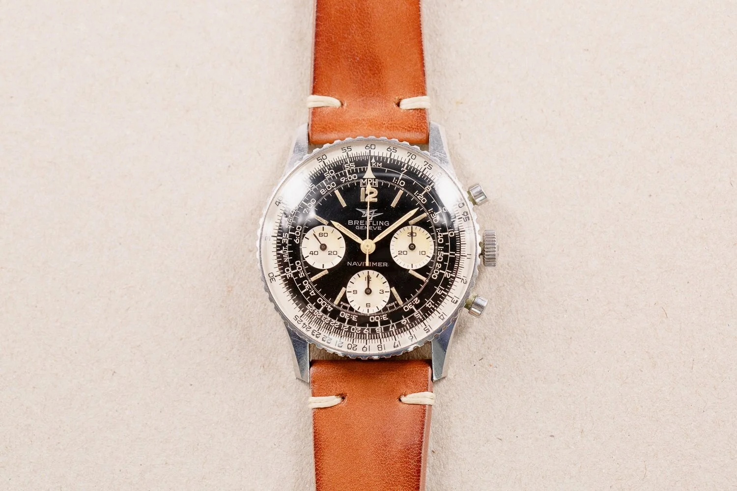 Breitling_806_Navitimer_Small_Eye_1966_Cream_Patina_1.jpg
