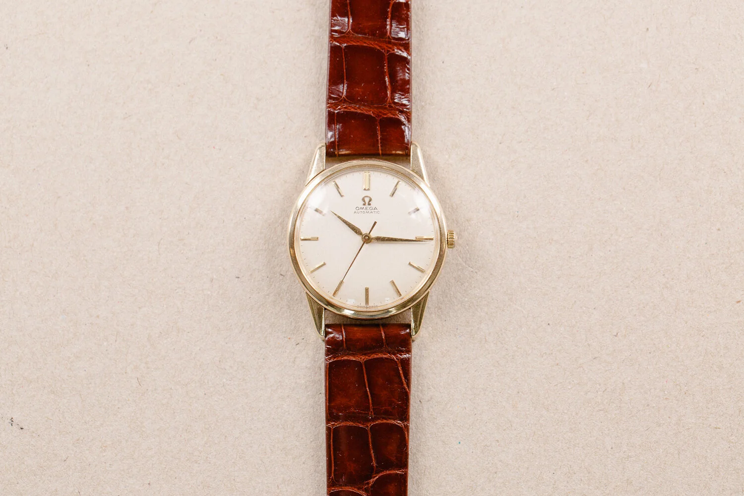 Omega_9ct_Gold_Automatic_552_Brown_1960_1.jpg