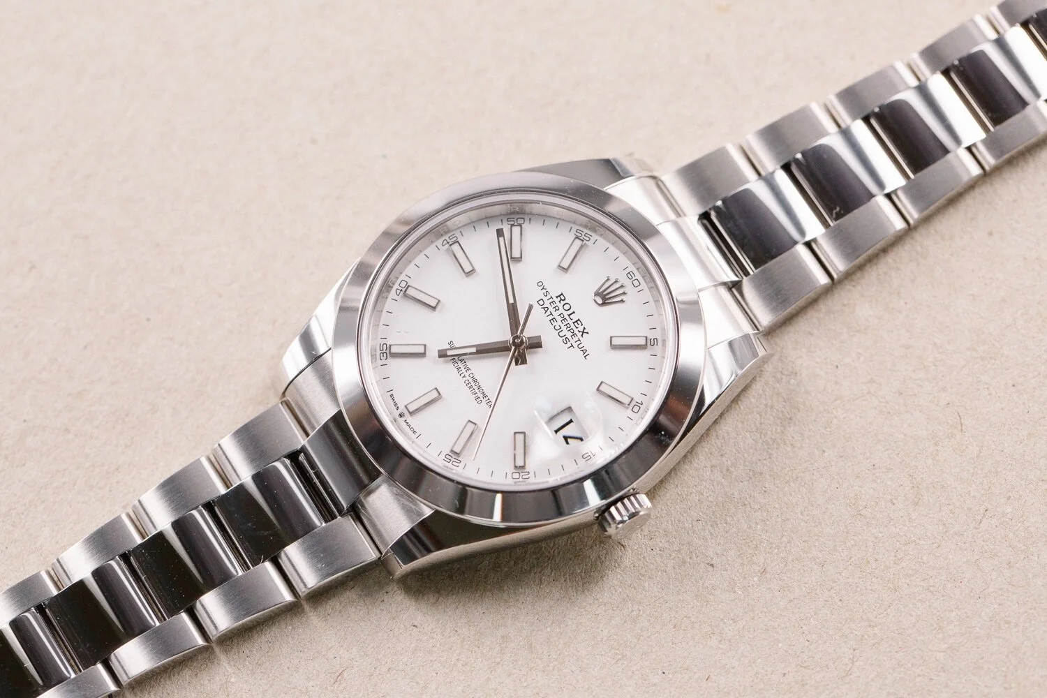 Rolex_126300_Datejust_41_White_Baton_2020_Full_Set_New_10.jpg