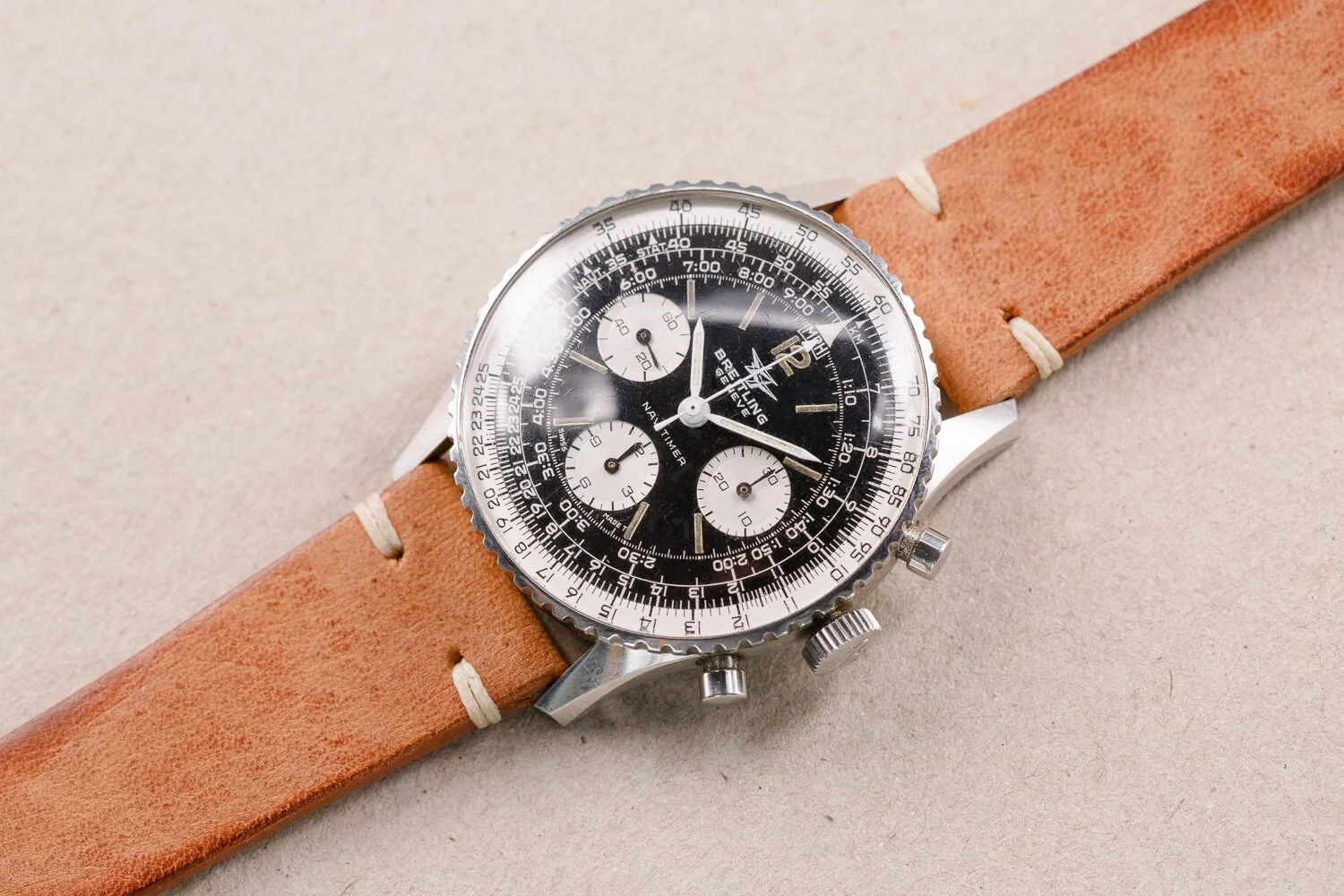Breitling_806_Navitimer_Small_Eye_1967_Tan_12.jpg