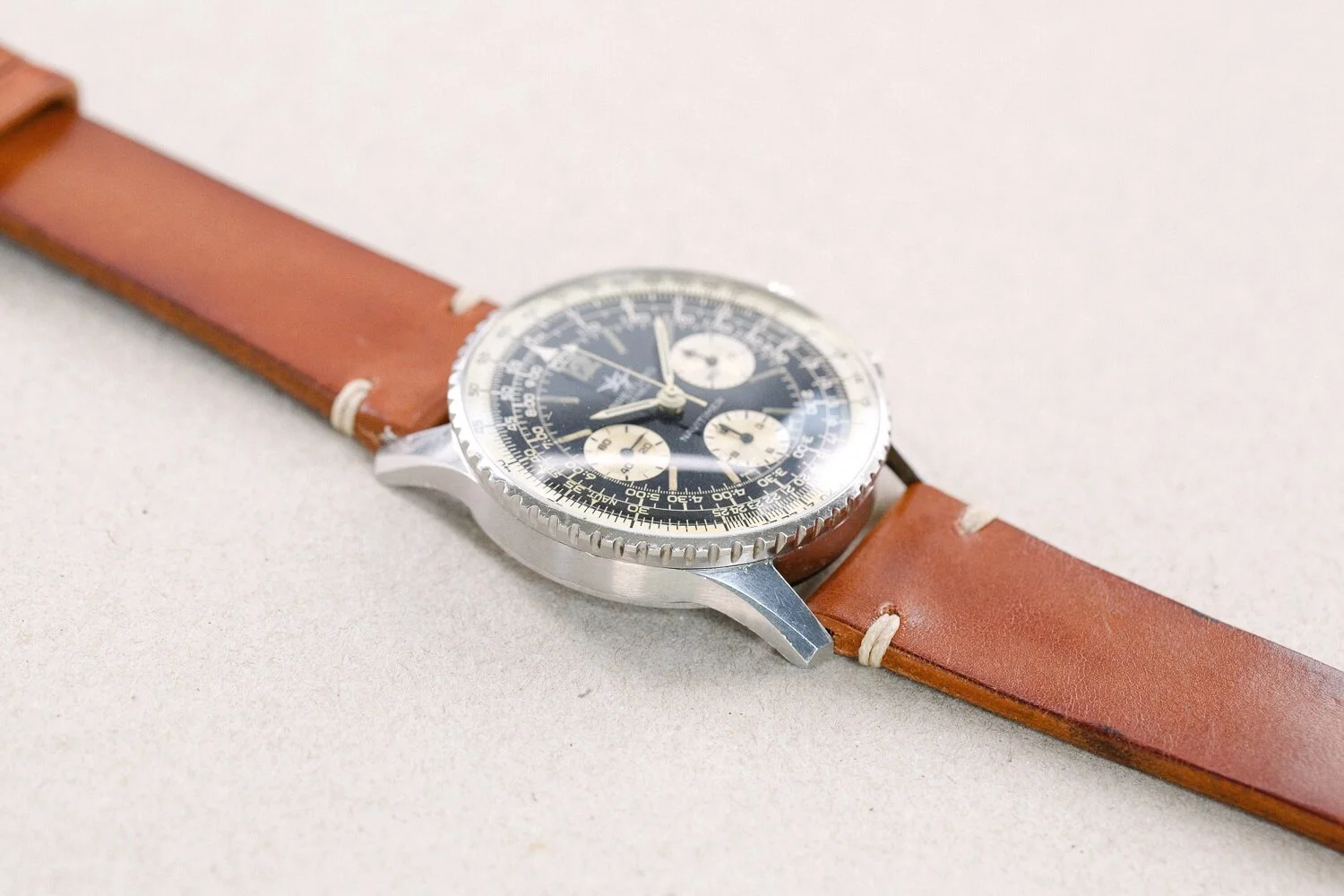 Breitling_806_Navitimer_Gilt_Gloss_1966_Cream_Khaki_Patina_4.jpg