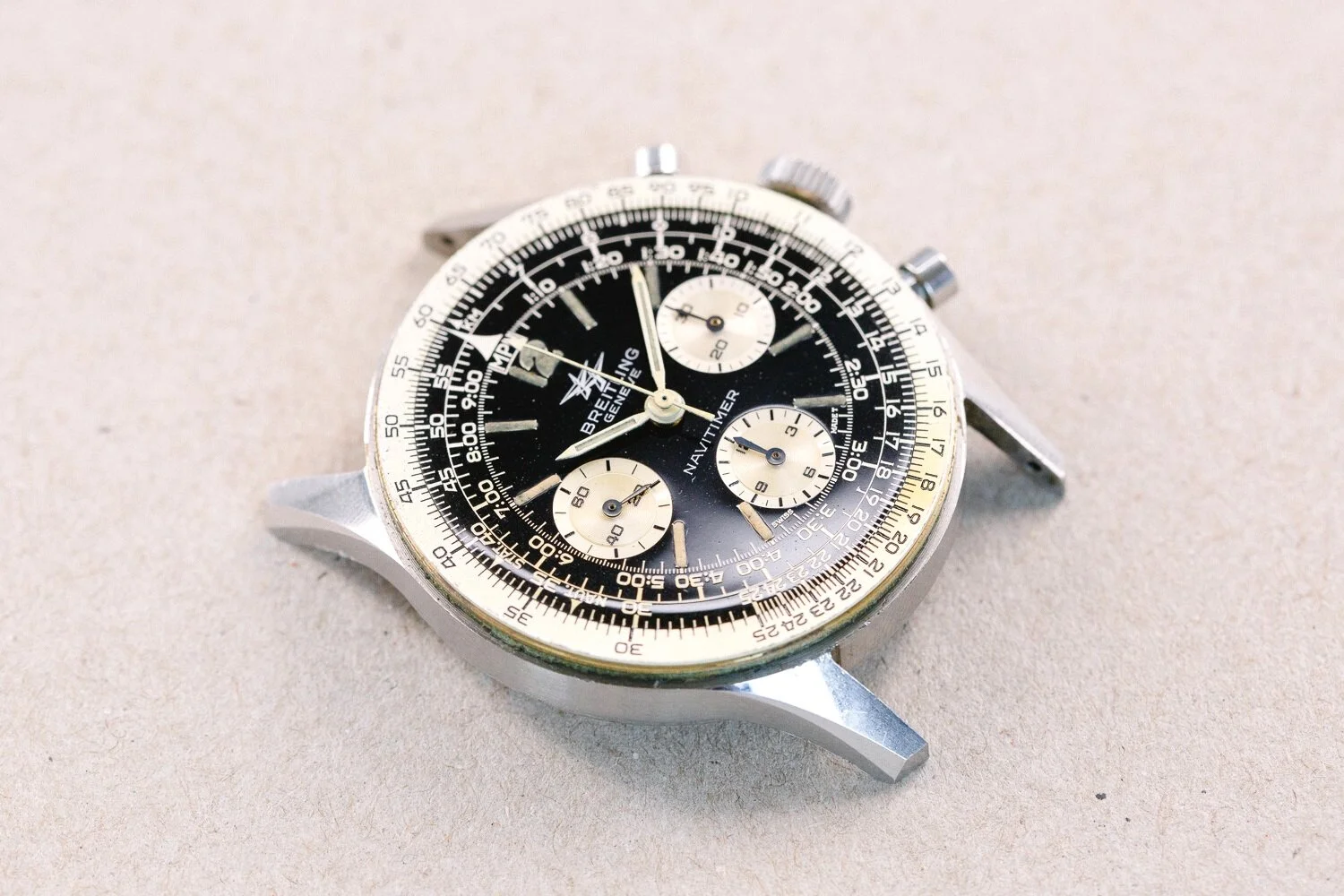 Breitling_806_Navitimer_Gilt_Gloss_1966_Cream_Khaki_Patina_17.jpg