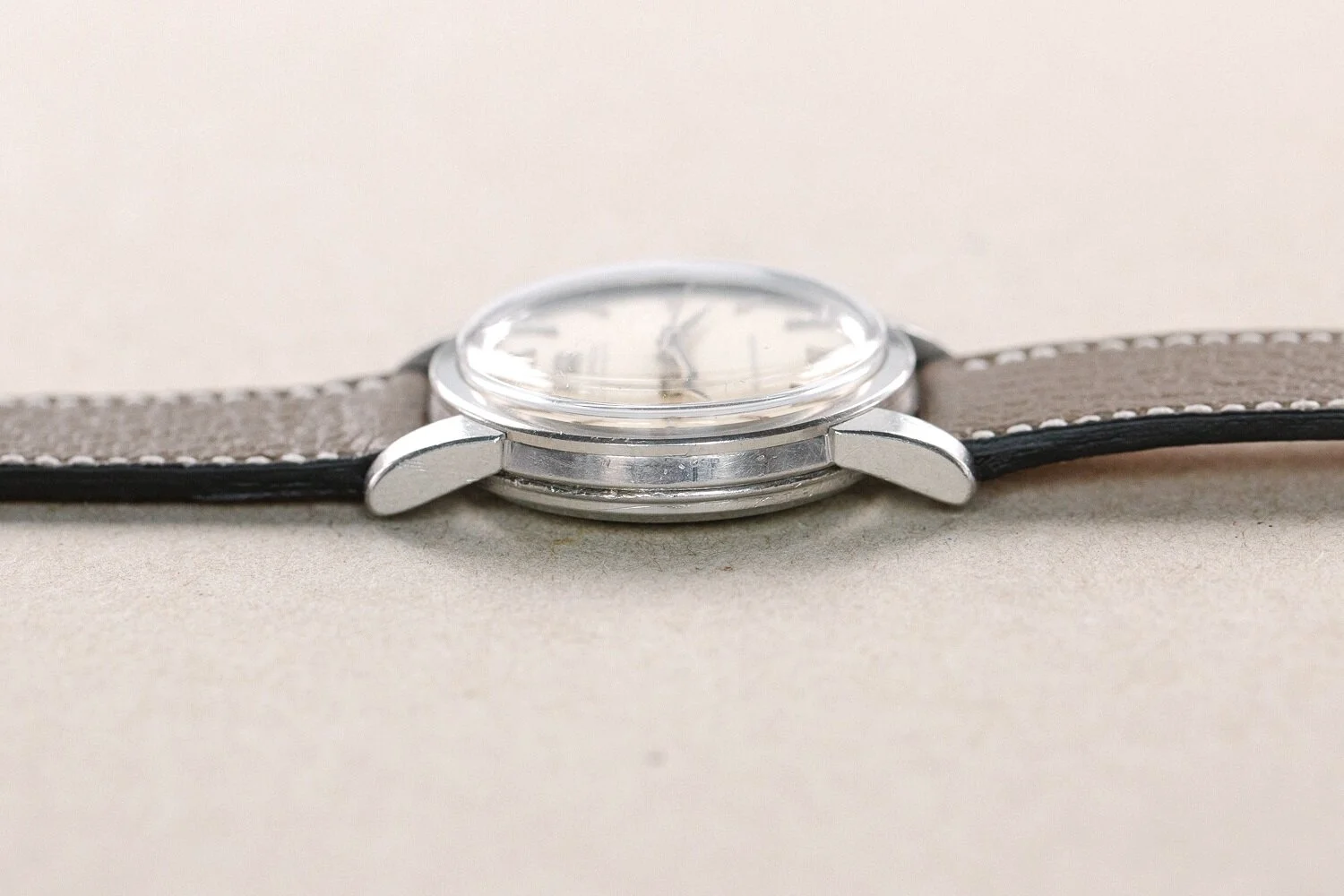 Omega_Seamaster_2846 Automatic_501_Beads_of_Rice_1958_7.jpg