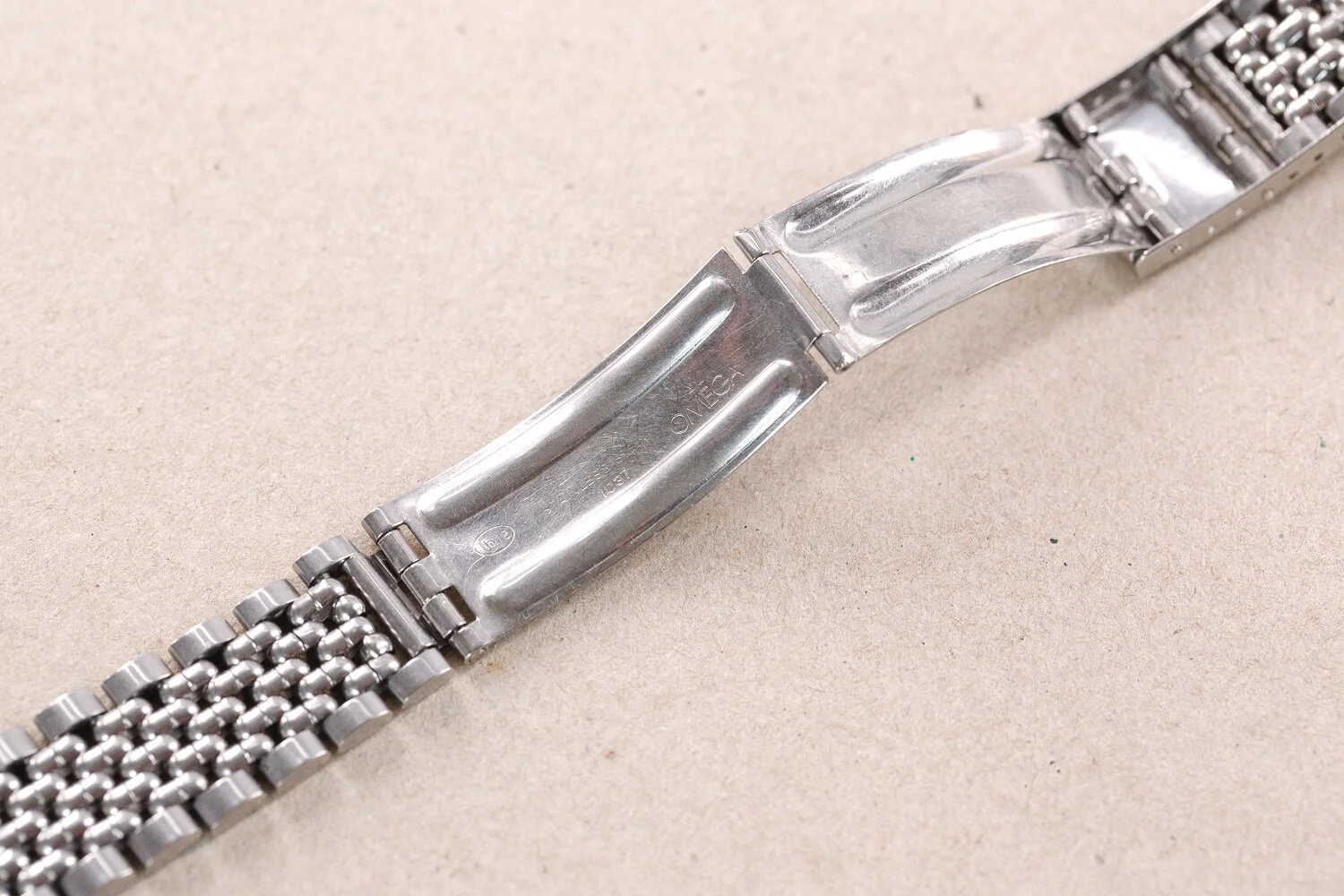 Omega_Seamaster_2846 Automatic_501_Beads_of_Rice_1958_19.jpg