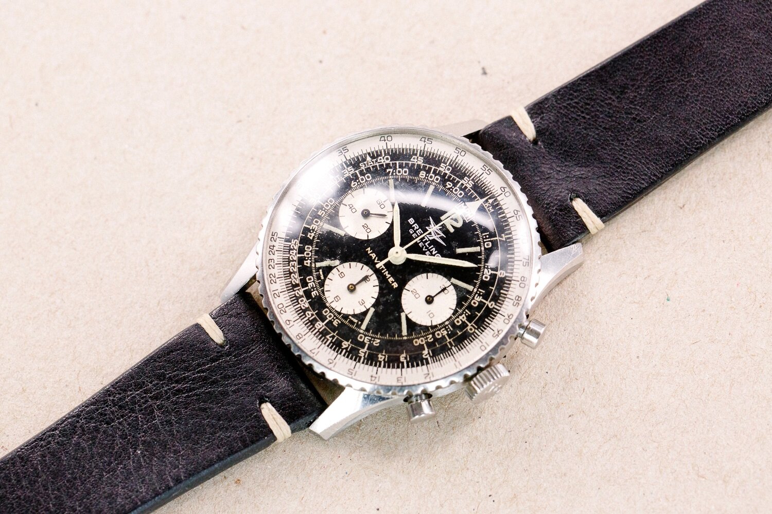 Breitling_806_Navitimer_Small_Eye_1966_Box_Papers_Patina_13.jpg