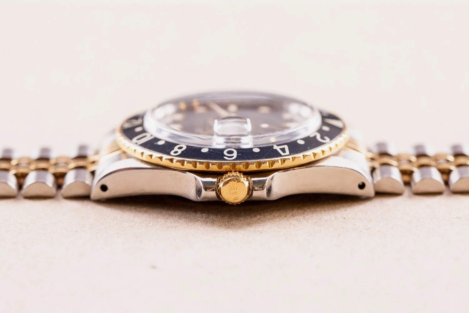 Rolex_GMTMaster_16573_Steel_18ct_Gold_Black_Jubilee_1987_5.jpg