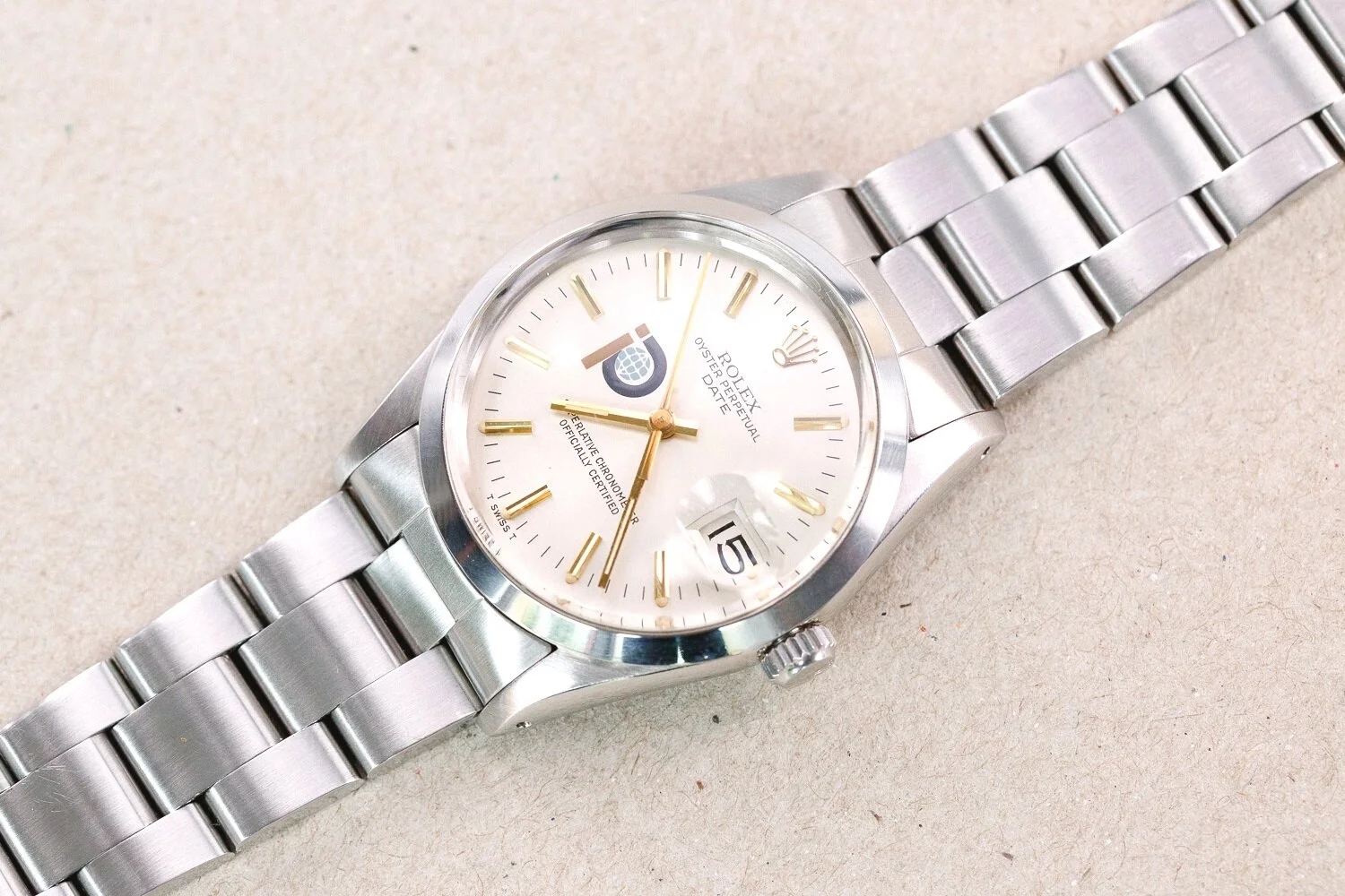 Rolex_Date_15000_Pool_Intairdril_RIG_OF_THE_YEAR_Oyster_Bracelet_16.jpg