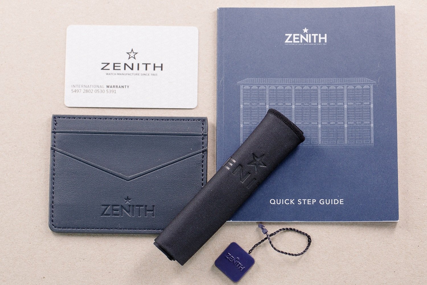 ZENITH_Lupin_The _Third_Chronomaster_A384_Revival_2nd_Edition_Panda_Full_Set_8.jpg