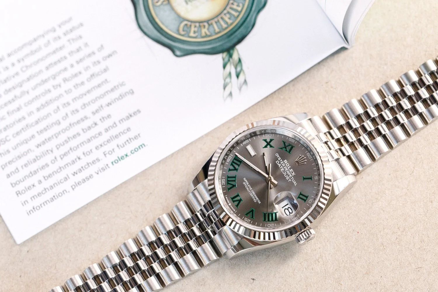 Rolex_126234_Datejust_36_Steel_Fluted_Wimbledon_New_2021_12.jpg